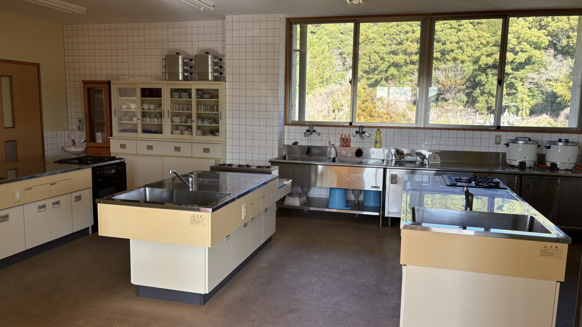 新居コミュニティセンター2階調理室